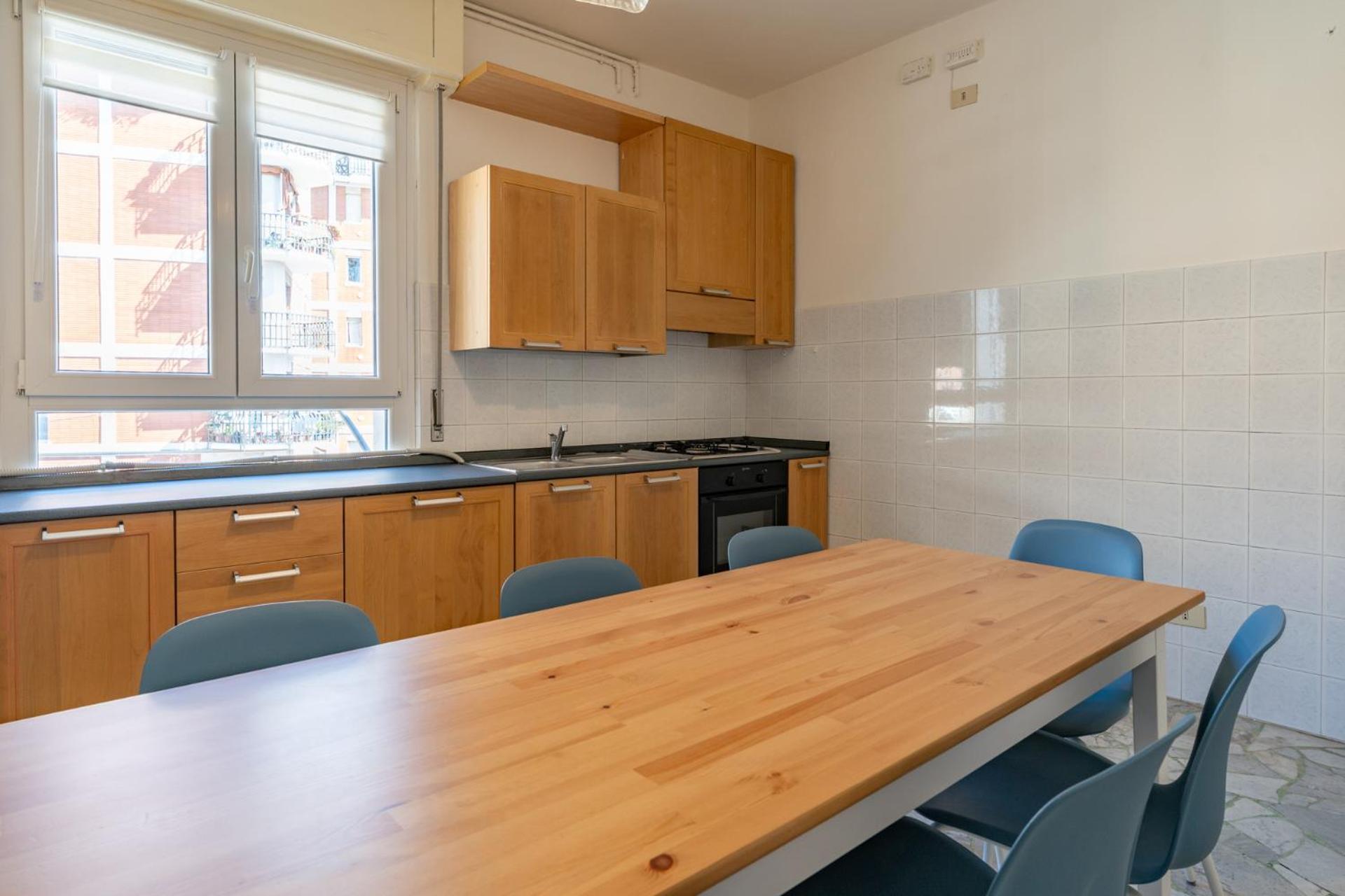 Spacious Apartment With Panoramic Views In Lecco Kültér fotó